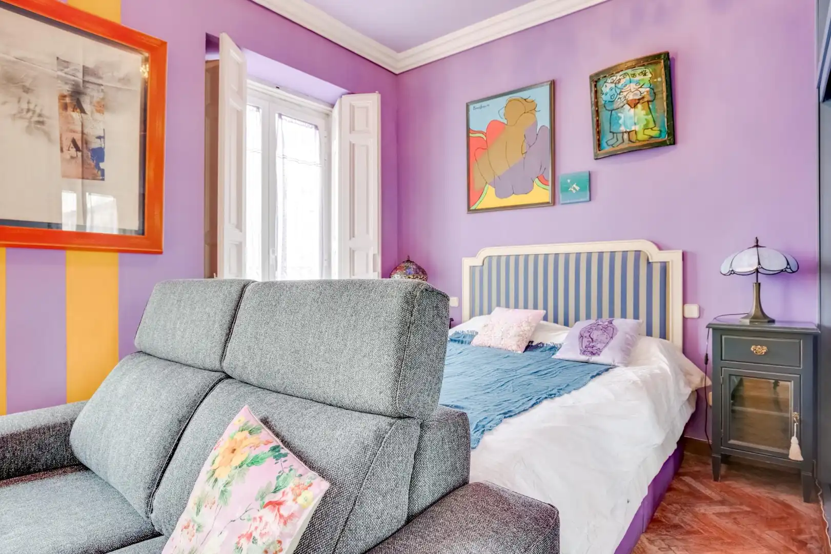 Dormitori de Apartament de lloguer en Madrid amb Calefacció, Parquet i Balcó