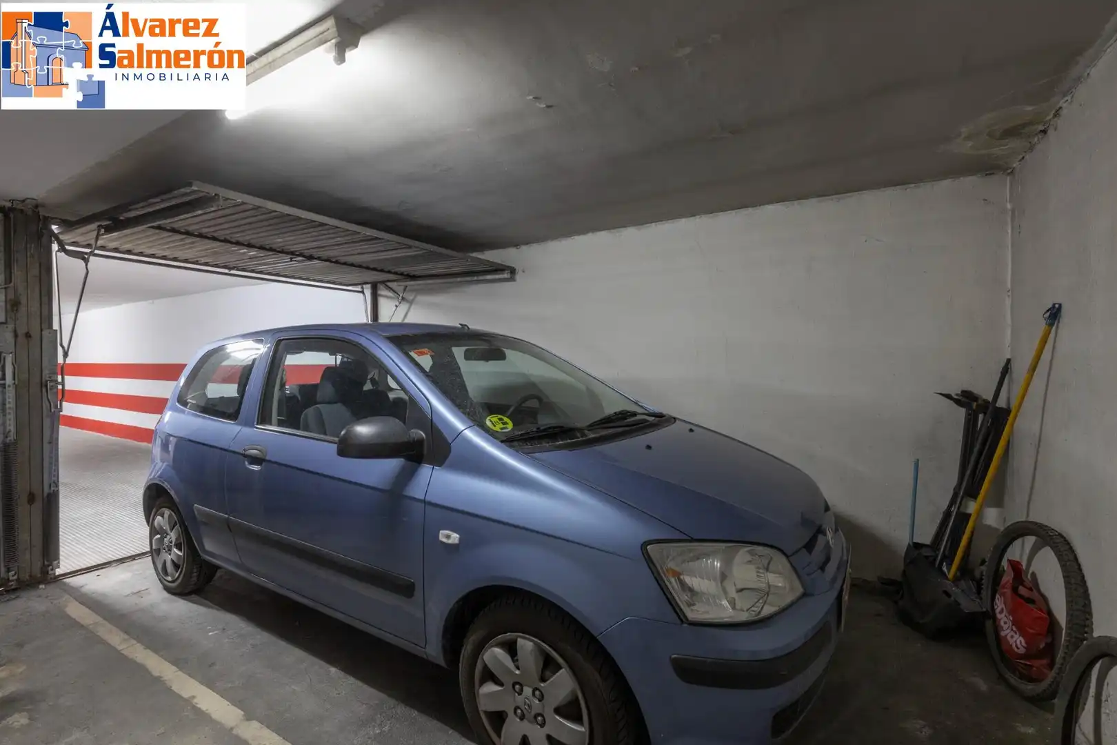 Parking de Piso en venta en Granada