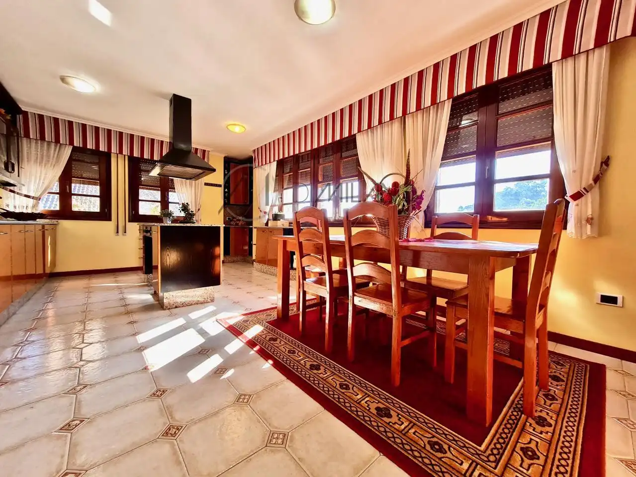 Dining room of Houses for sale in Moaña  with Heating, Private garden and Terrace