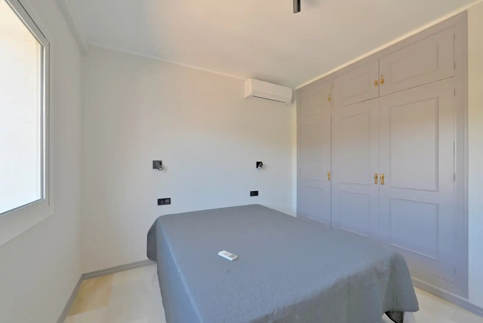 Apartament amb piscina en venda a Calahonda, imagen 10