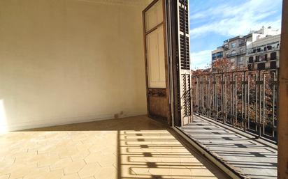 Bedroom of Flat for sale in  Barcelona Capital  with Balcony