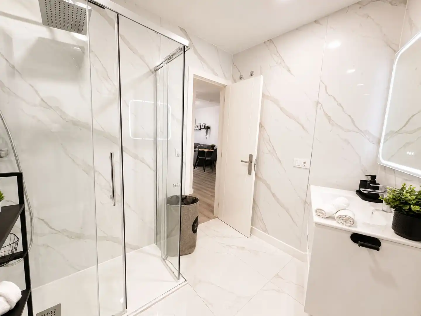 Bathroom of Flat for sale in Santiago del Teide  with Air Conditioner, Terrace and Swimming Pool