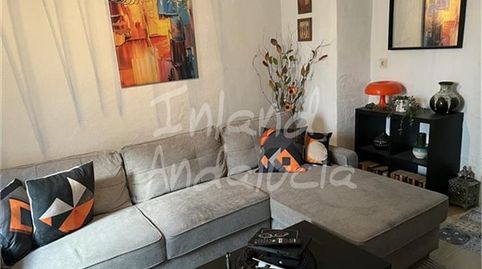 Foto 3 de Casa adosada en venta en Castillo de Locubín, Jaén