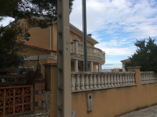 Casa-chalet en Venta en C/ Dalia en Valldemar - Montmar
