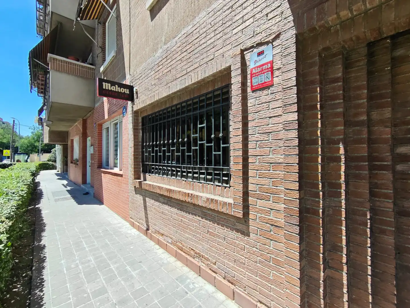 Vista exterior de Local en venta en Madrid con Aire acondicionado, Calefacción y Amueblado
