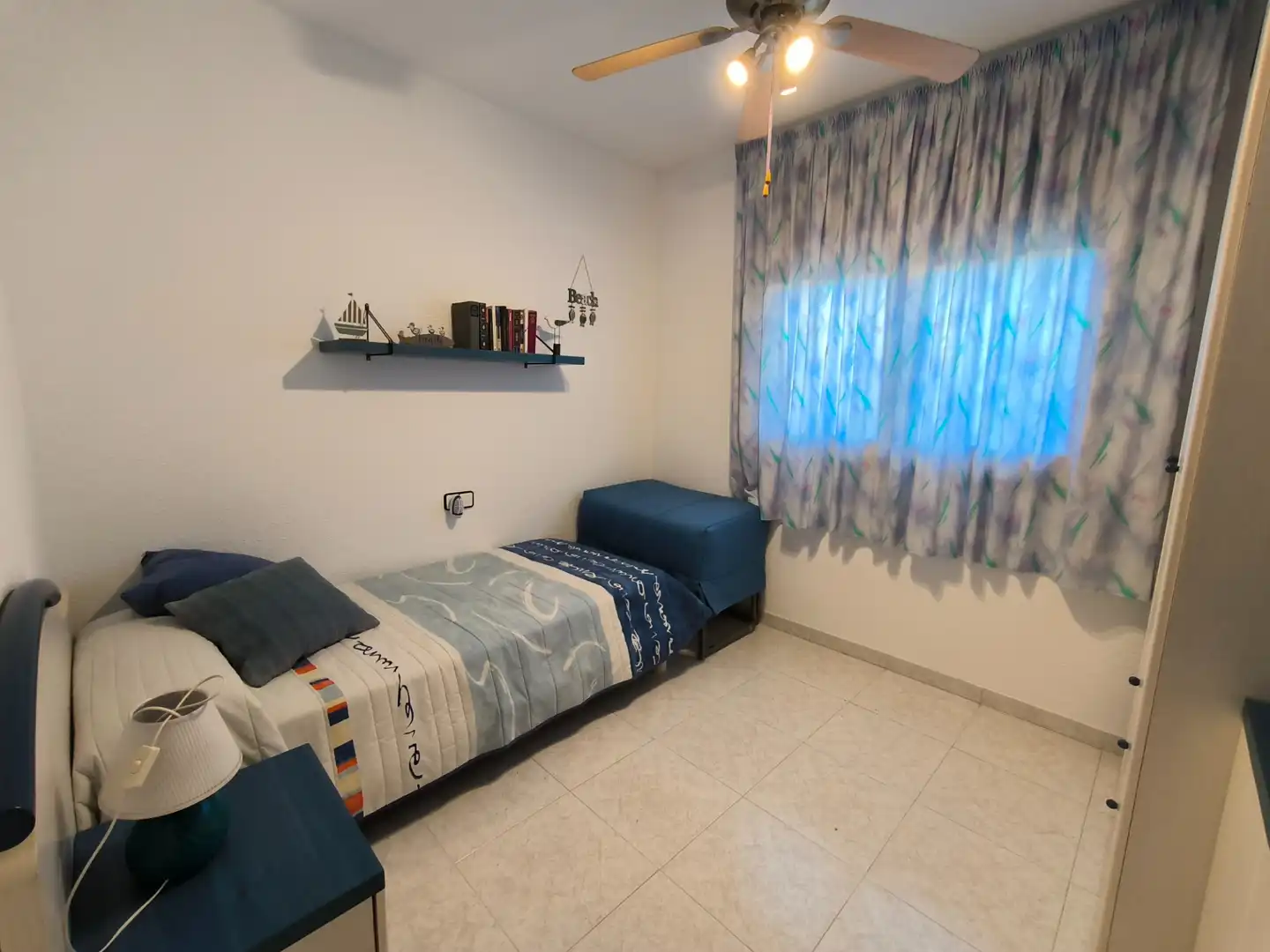 Dormitori de Casa adosada en venda en Alcanar amb Jardí privat i Terrassa