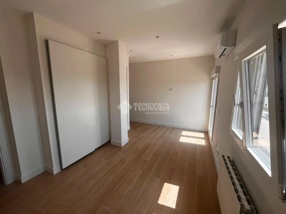 Habitación de Piso en venta en Madrid con Aire acondicionado y Terraza