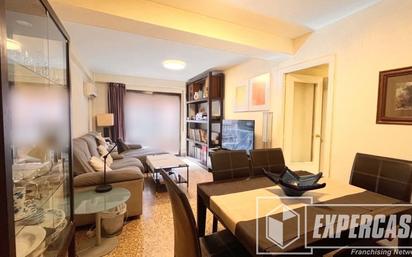 Sala d'estar de Pis en venda en  Valencia Capital amb Aire condicionat