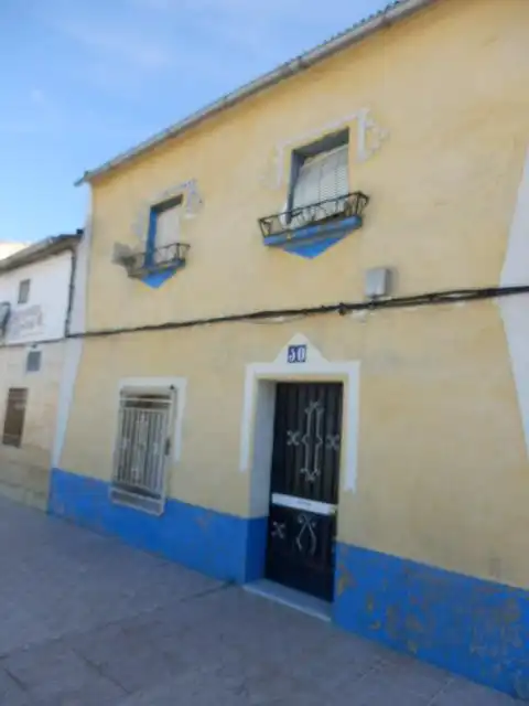 Flat for sale in Mengíbar
