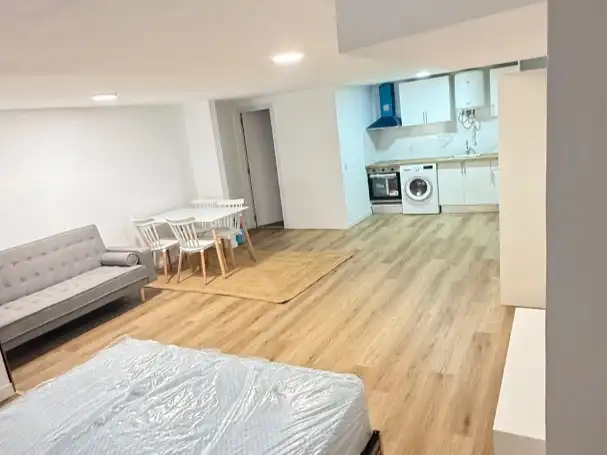 Apartment for sale in Plaça valles 41