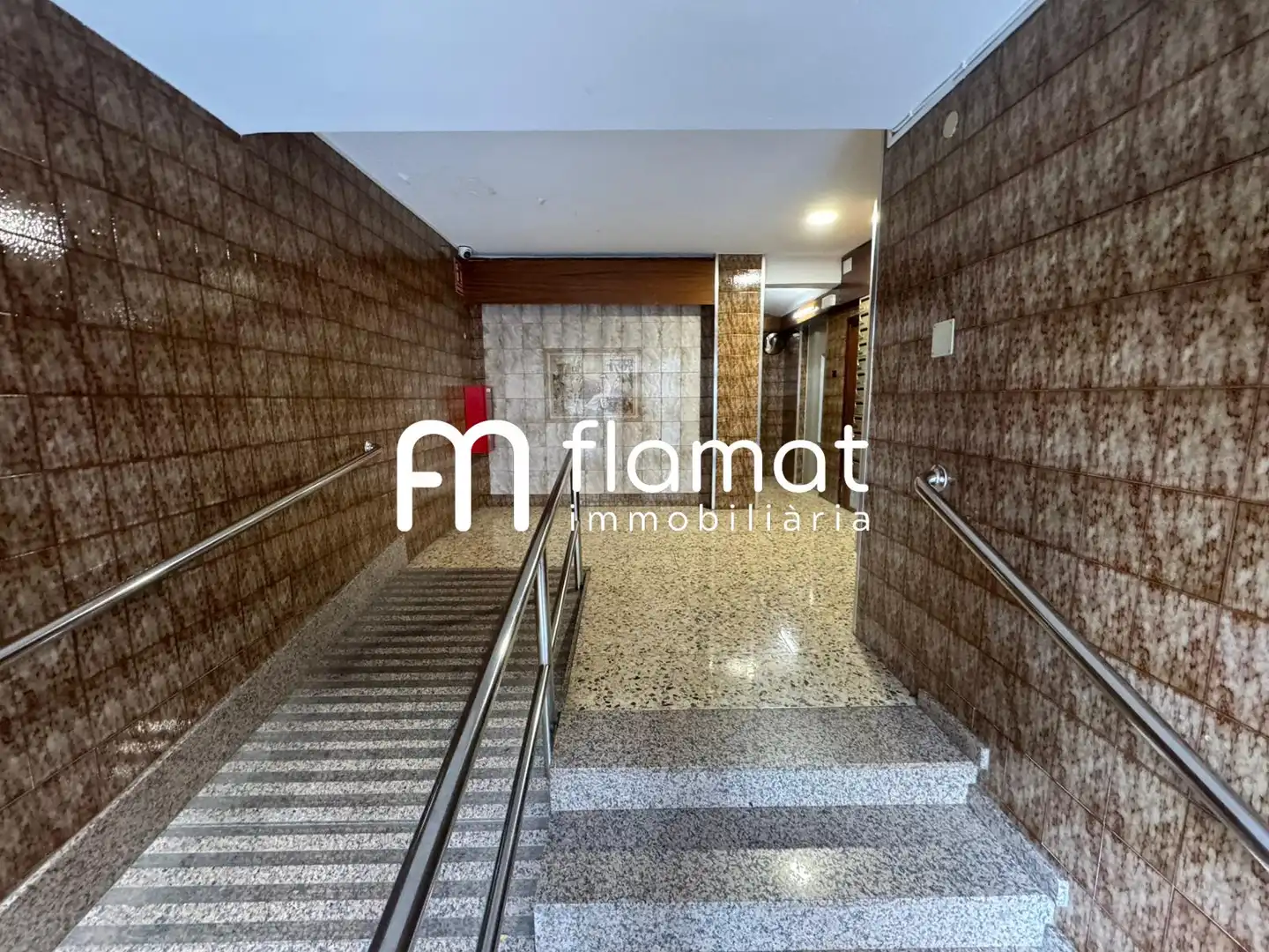 Appartamento con ascensore in vendita a Carrer de Cantàbria, imagen 3