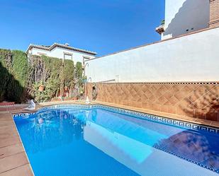 Piscina de Casa adosada en venda en La Zubia amb Terrassa i Piscina