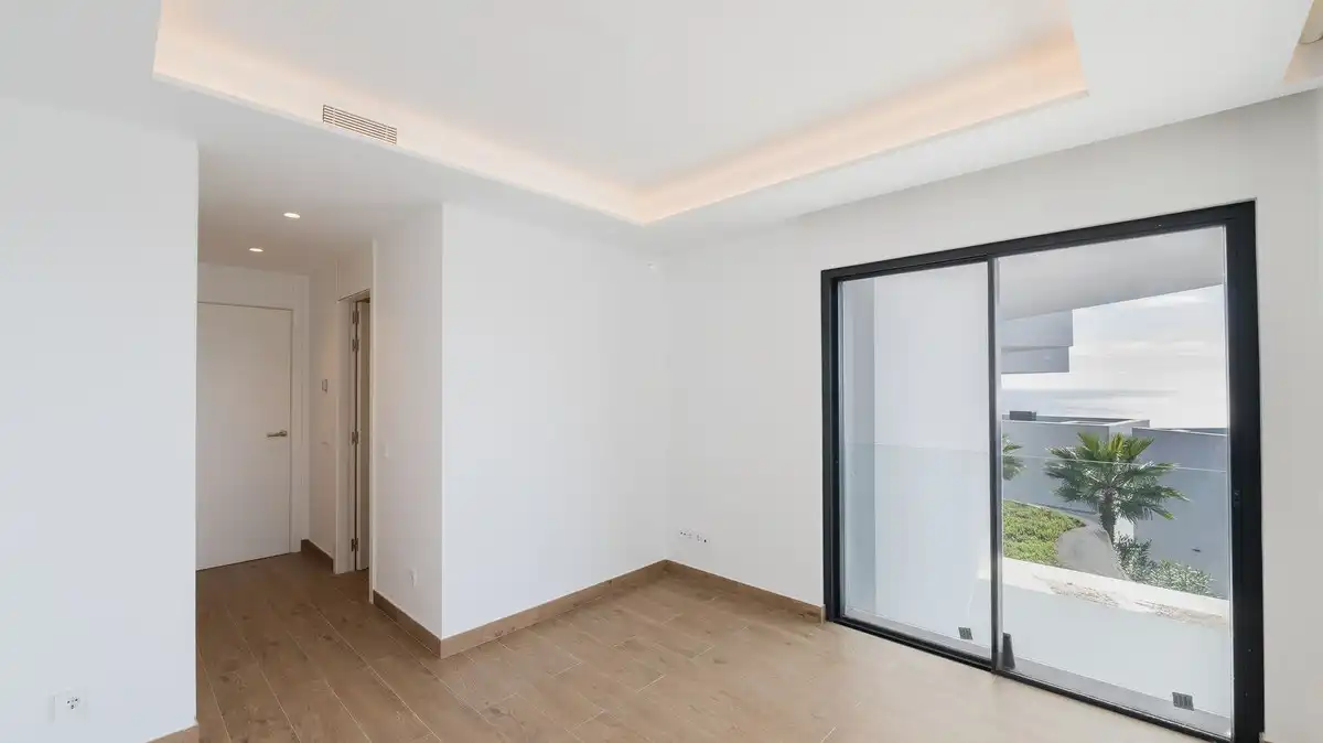 Terrasse von Einfamilien-Reihenhaus zum Verkauf in Benalmádena mit Klimaanlage, Terrasse und Abstellraum