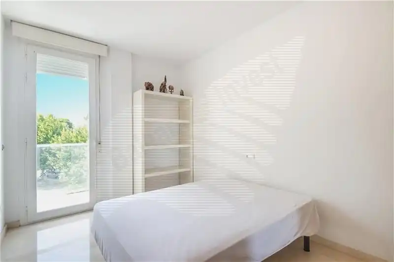 Habitación de Piso de alquiler en  Palma de Mallorca con Aire acondicionado, Calefacción y Terraza