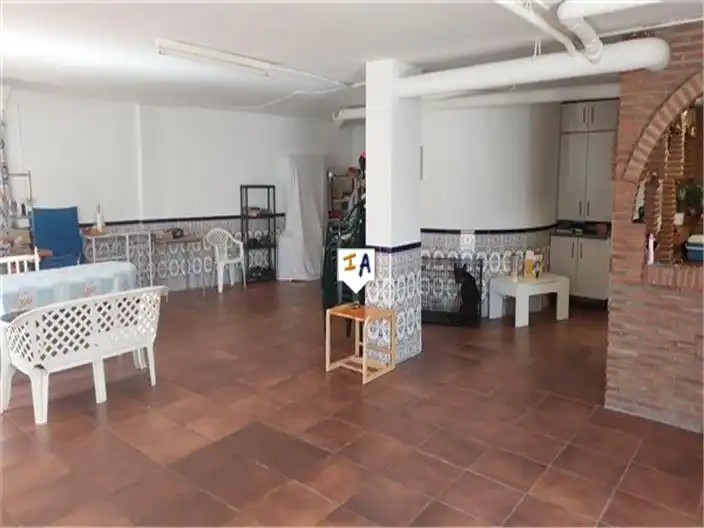 Casa o xalet en venda en Loja amb Terrassa, Traster i Piscina