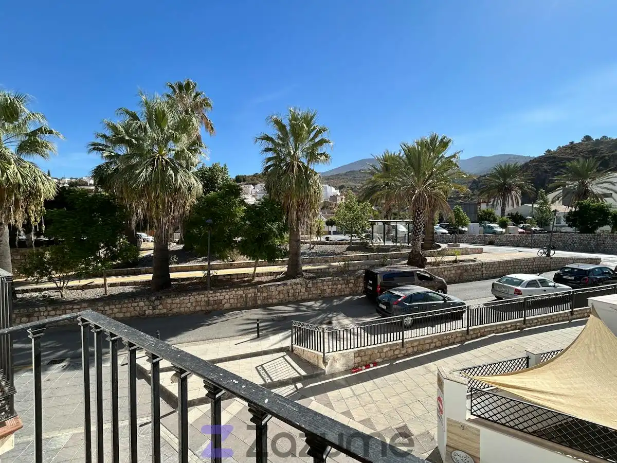 Vista exterior de Pis de lloguer en Vélez de Benaudalla, Granada