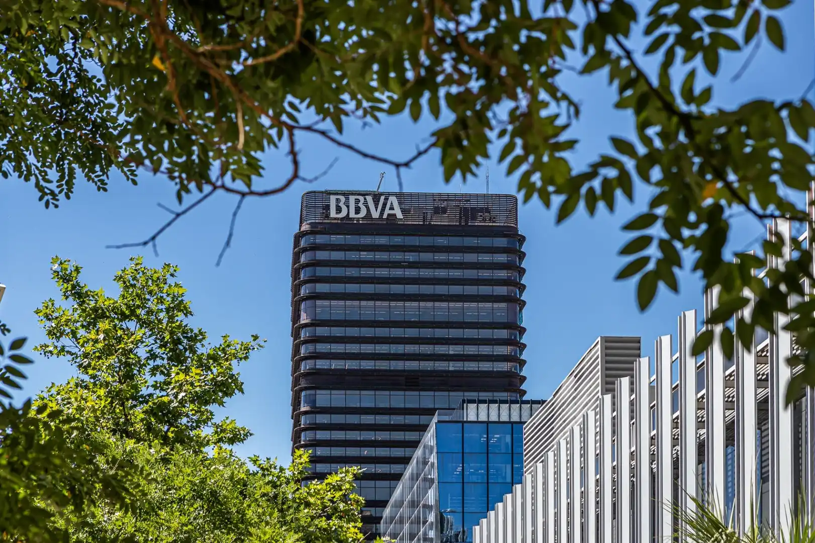 Außenansicht von Wohnung zum Verkauf in Madrid mit Klimaanlage und Abstellraum