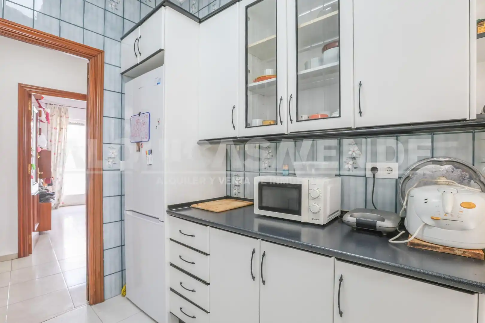 Kitchen of Flat for sale in Sevilla  with Air Conditioner