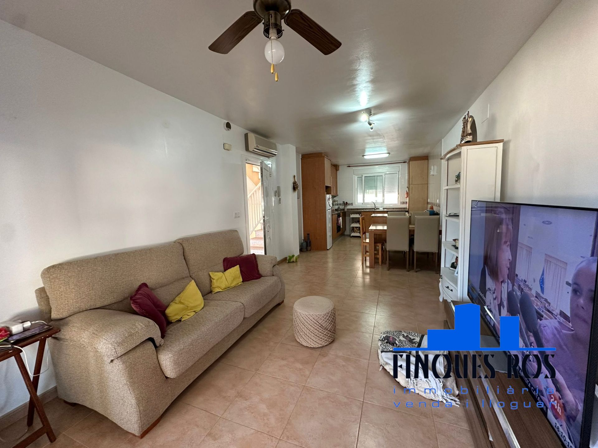 Sala d'estar de Apartament en venda en Vinaròs amb Aire condicionat, Terrassa i Traster