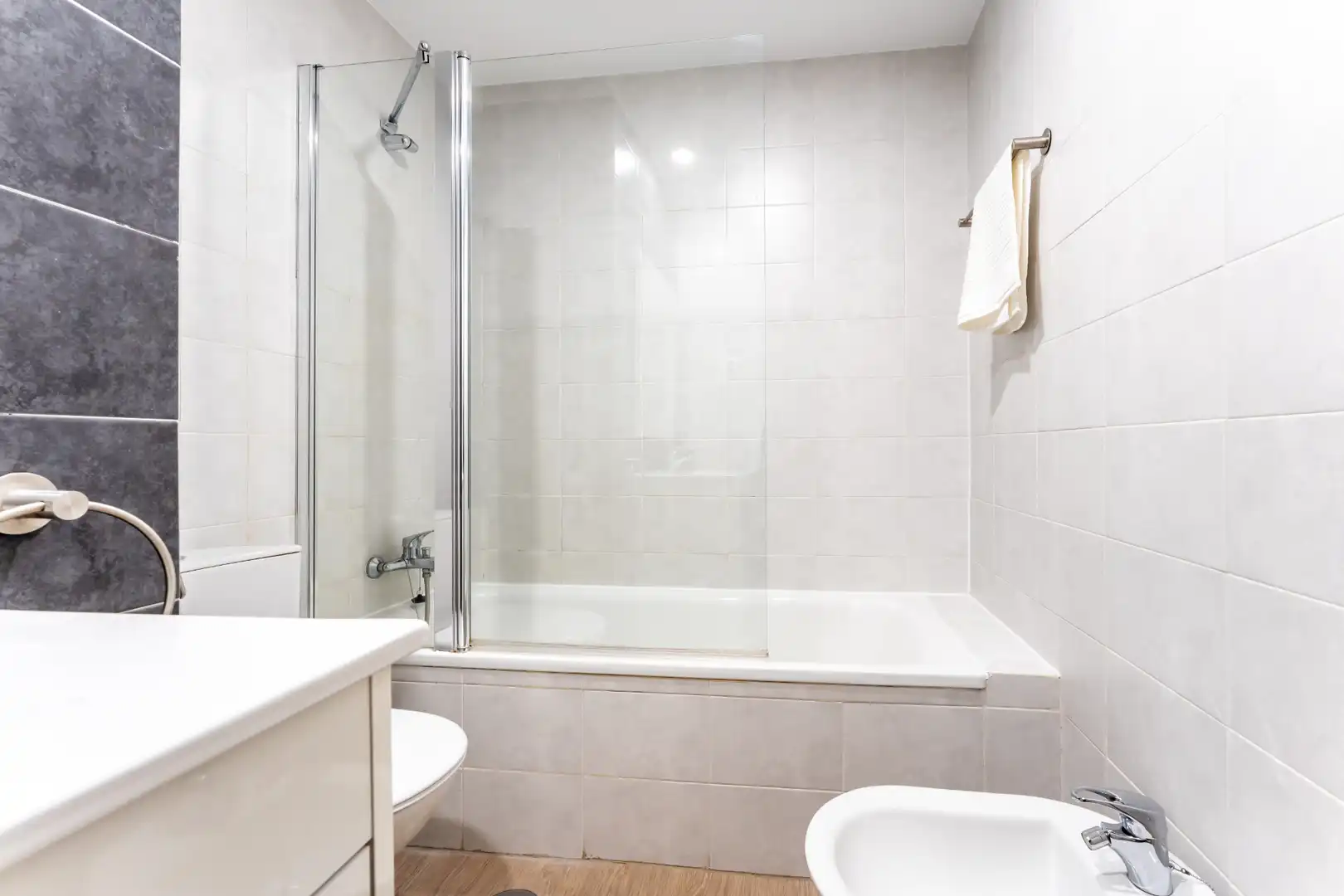 Flat for rent in Calle de Isabel Clara Eugenia, 33, Sanchinarro