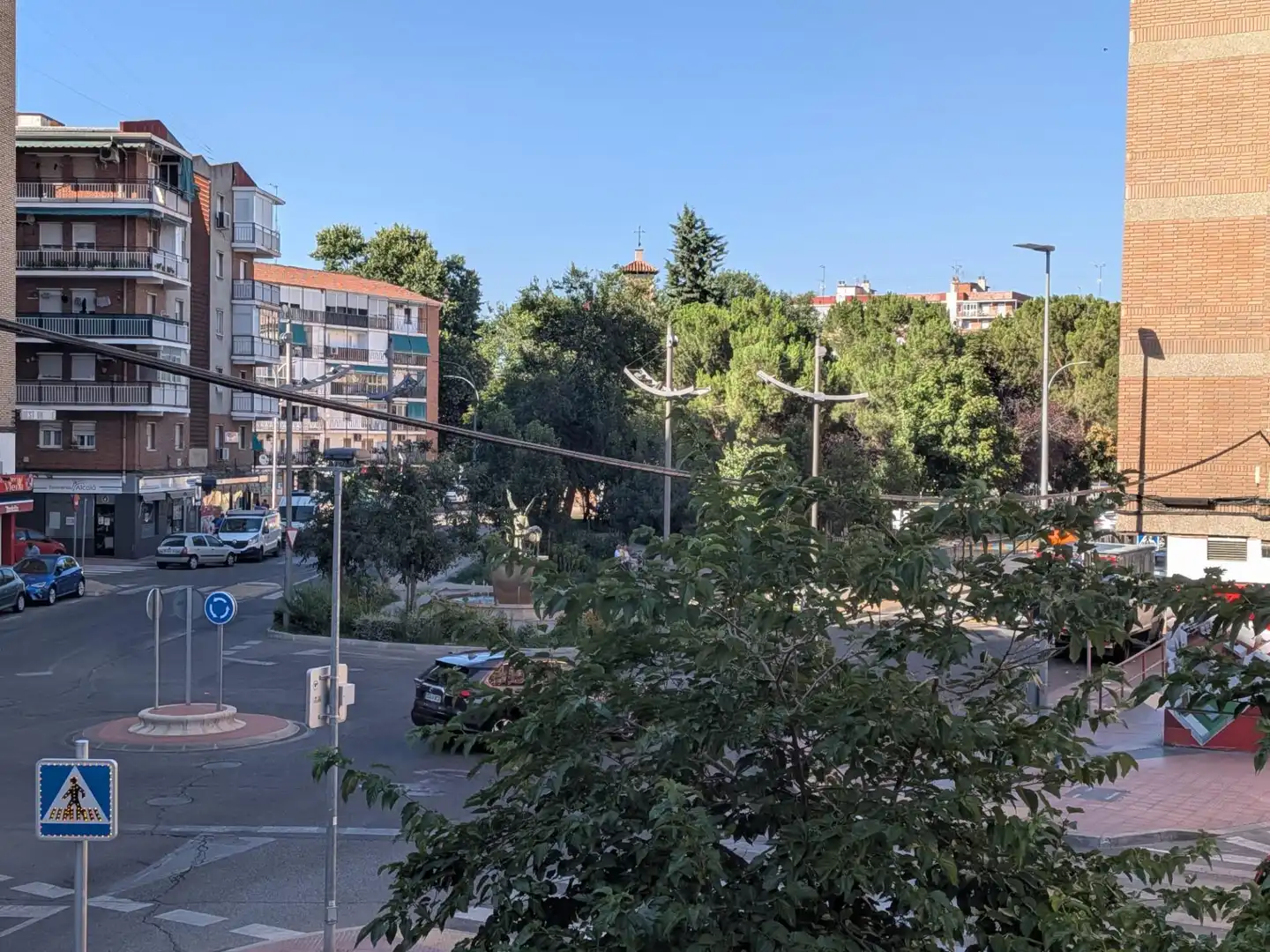 Vista exterior de Dúplex en venda en Alcalá de Henares amb Aire condicionat