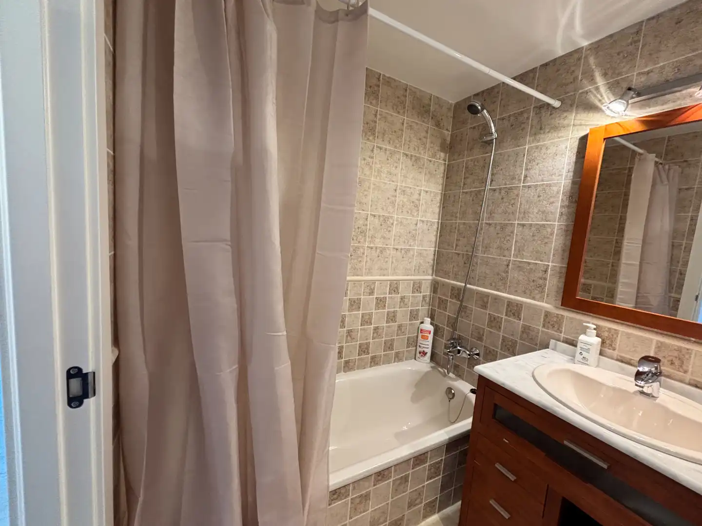Bathroom of Apartments for rent in Dénia  with Air Conditioner, Terrace and Furnished