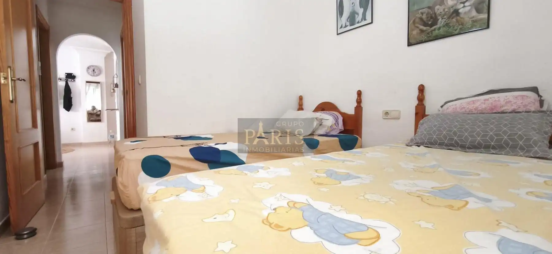 Dormitori de Pis de lloguer en Cartagena amb Moblat, Balcó i Piscina comunitària