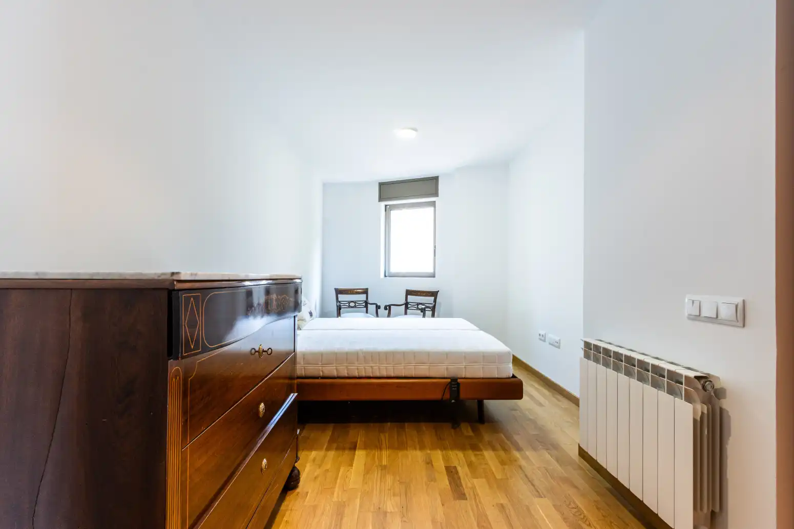 Dormitori de Pis en venda en Terrassa amb Aire condicionat, Calefacció i Parquet