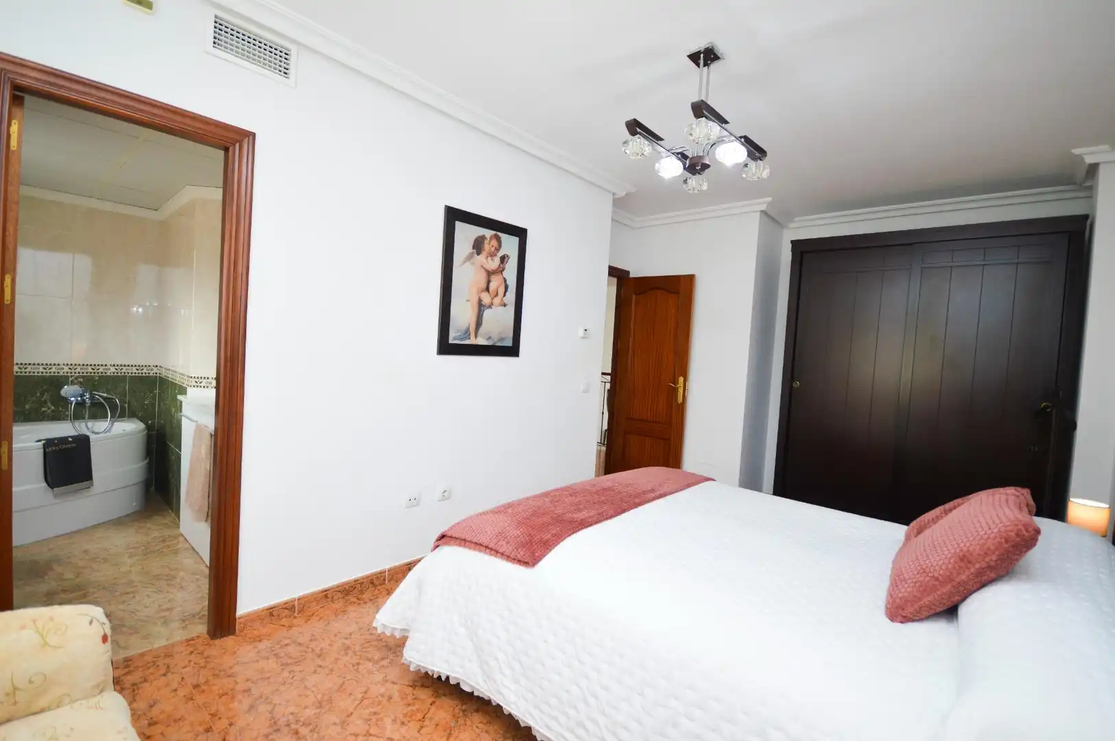 Casa con jardín en venta en Calle Calle Aneto 14, imagen 36