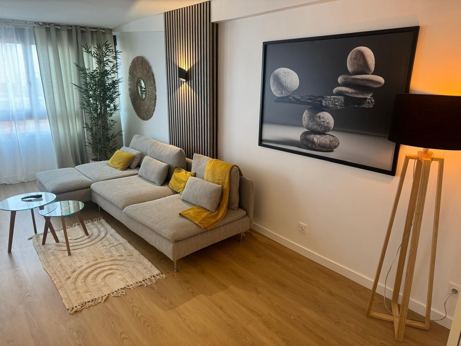 Living room of Apartment for sale in Torrevieja  with Storage room, Furnished and Community pool