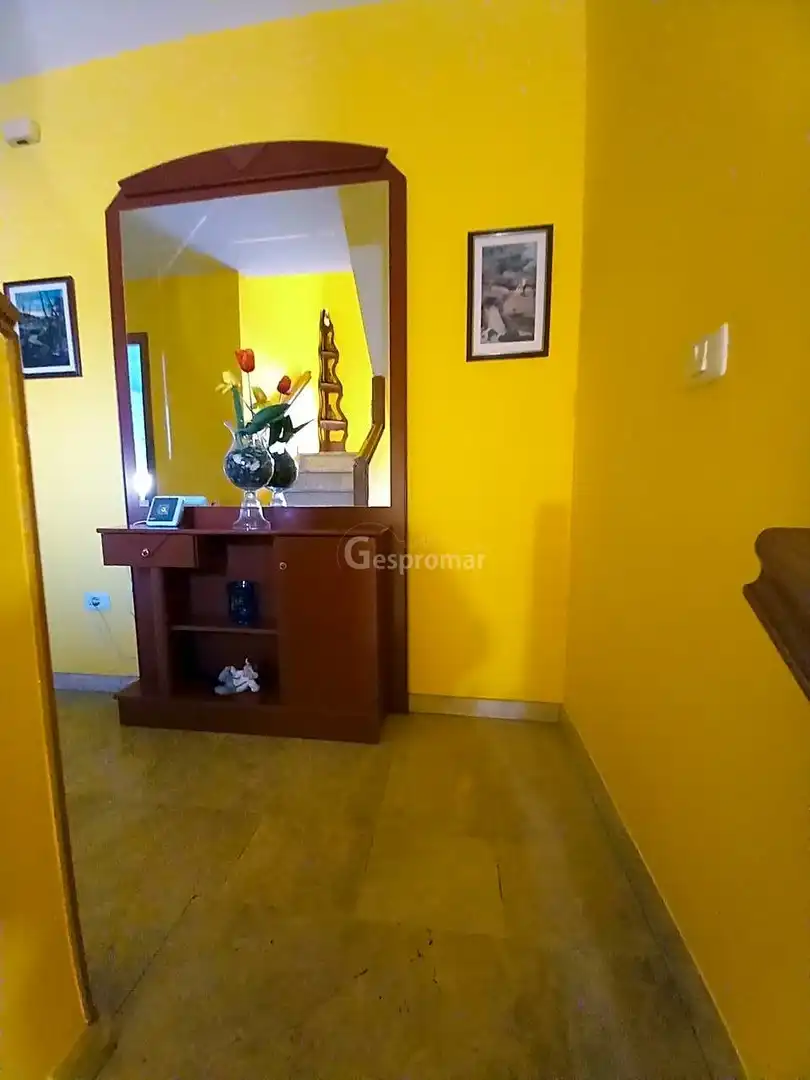 Casa adosada en venta en A Pobra de Trives  con Jardín privado y Trastero