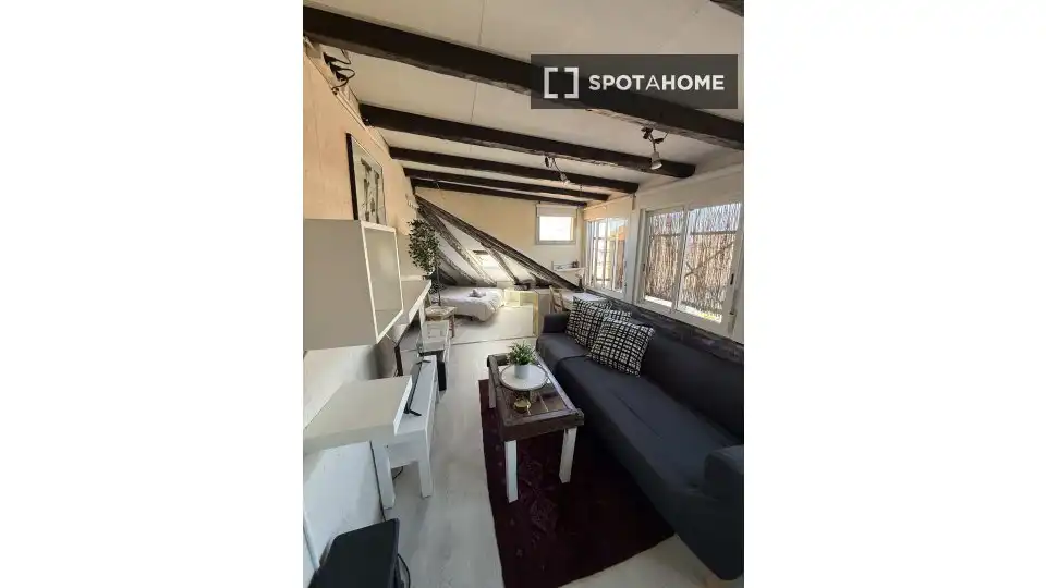 Außenansicht von Wohnung zur untervermieten in Madrid mit Klimaanlage, Heizung und Terrasse