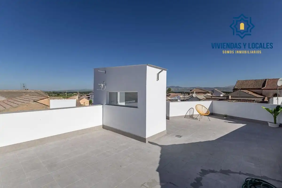 Terrassa de Casa adosada en venda en Chauchina amb Terrassa i Balcó