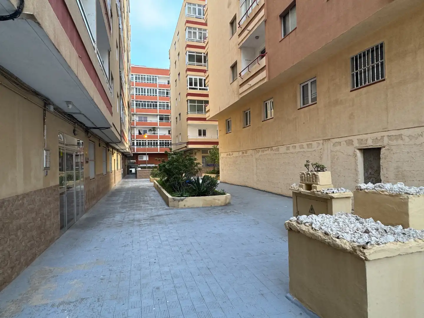 Vista exterior de Piso en venta en Telde con Balcón