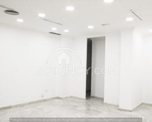 Premises to rent in El Viso del Alcor  with Air Conditioner