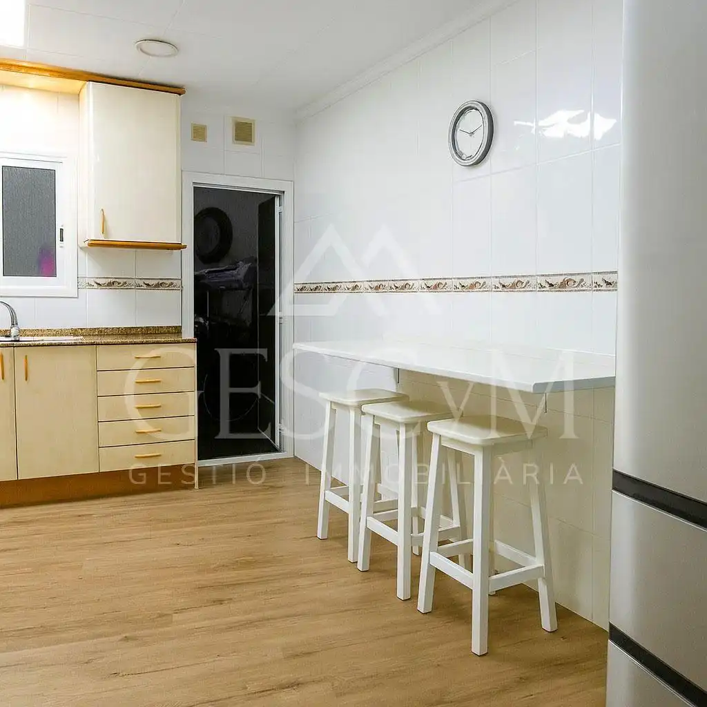 Kitchen of Flat for sale in Sant Joan Despí  with Parquet flooring