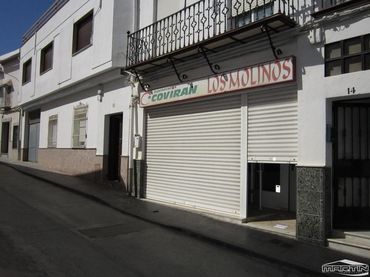 Local comercial en venda a Calle Aguilar 14