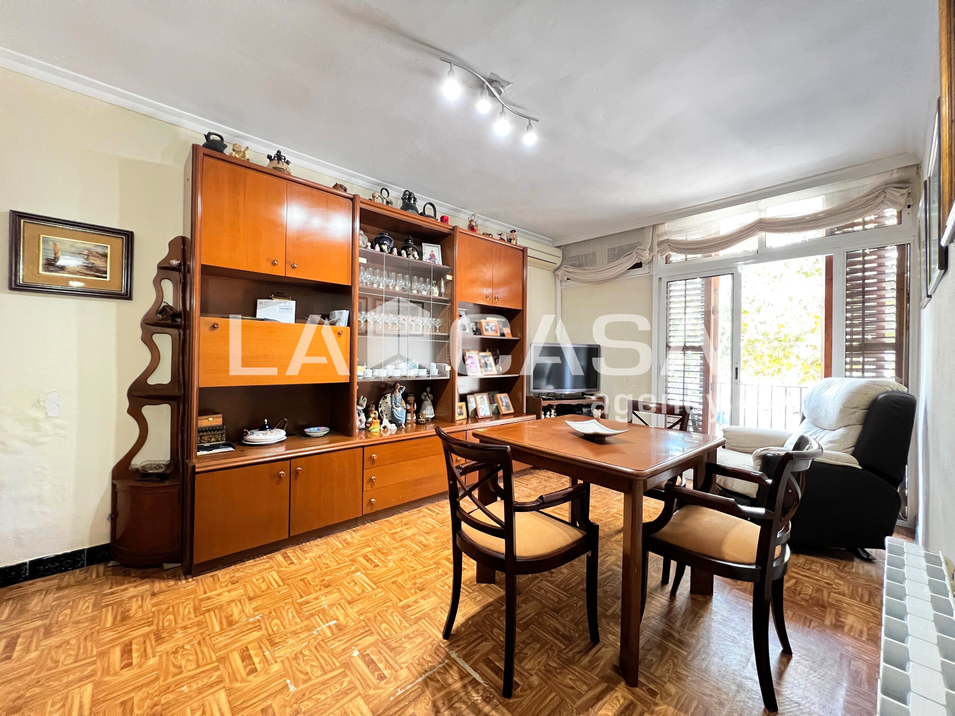 Kitchen of Flat for sale in Badalona  with Heating and Balcony