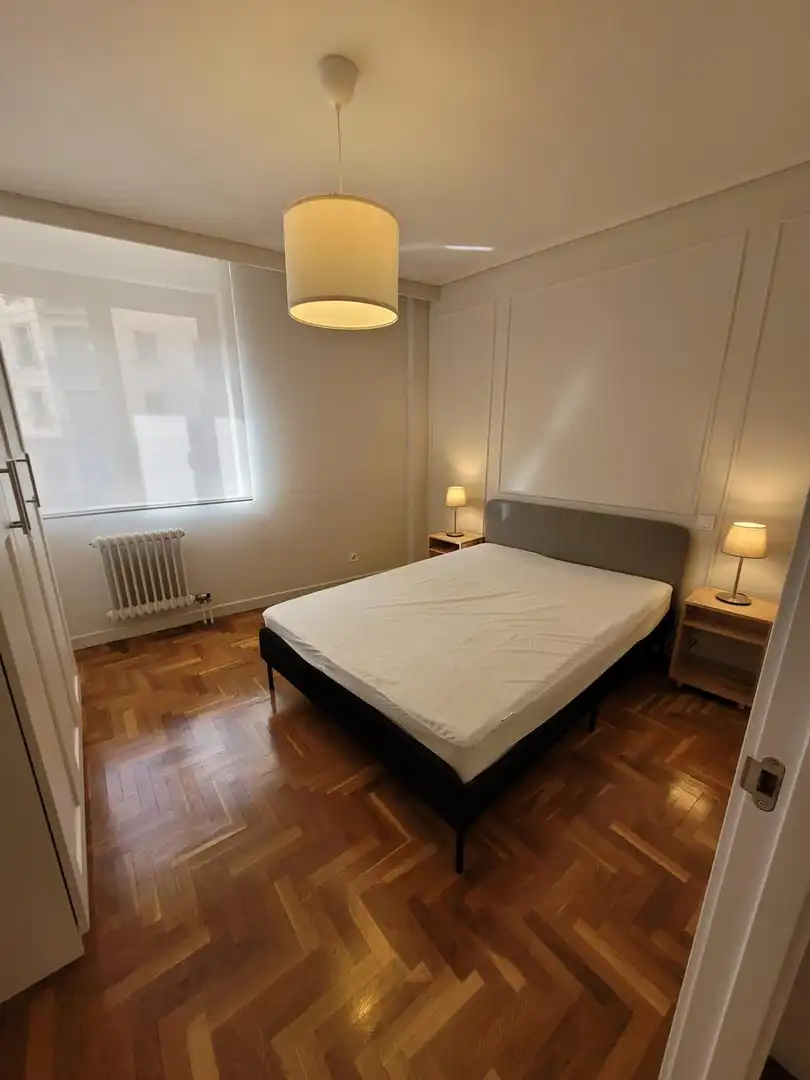 Bedroom of Apartments for rent in Salamanca  with Heating, Parquet flooring and Furnished