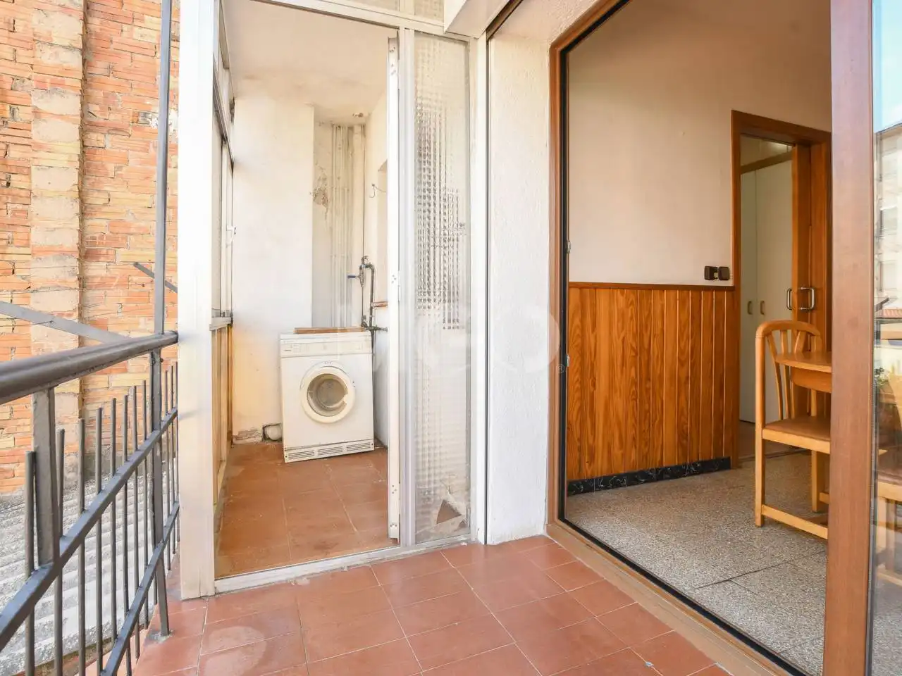 Flat with terrace for sale in Calle Montesquiu, imagen 10