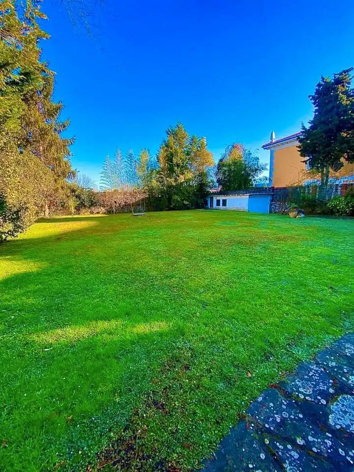 Houses for sale in Torrelavega   with Private garden, Parquet flooring and Terrace