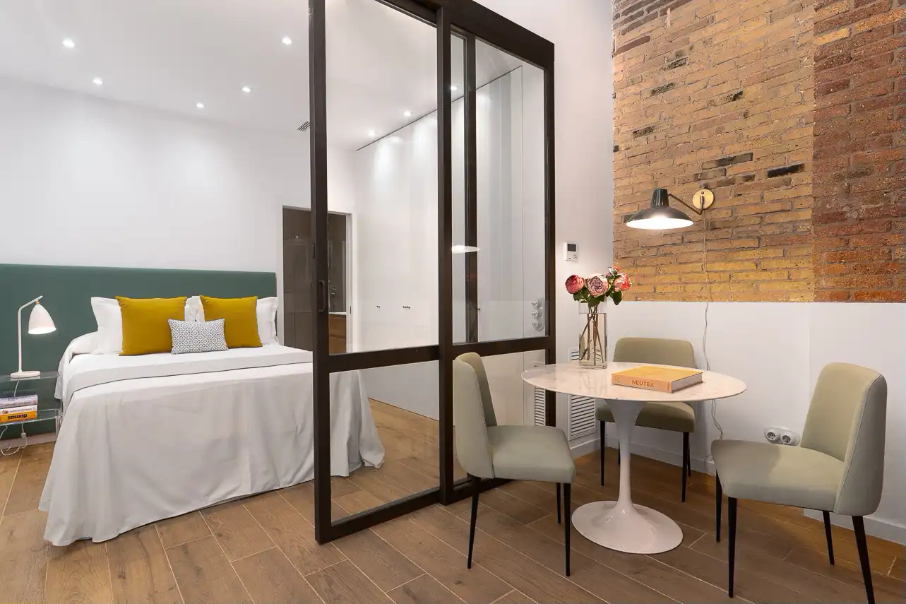 Bedroom of Attic for rent in Barcelona  with Air Conditioner, Heating and Furnished