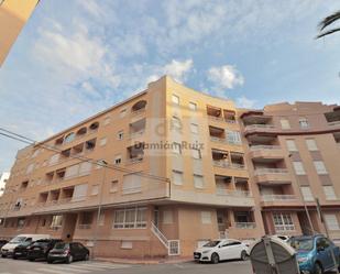 Exterior view of Apartment to rent in Guardamar del Segura  with Air Conditioner and Terrace