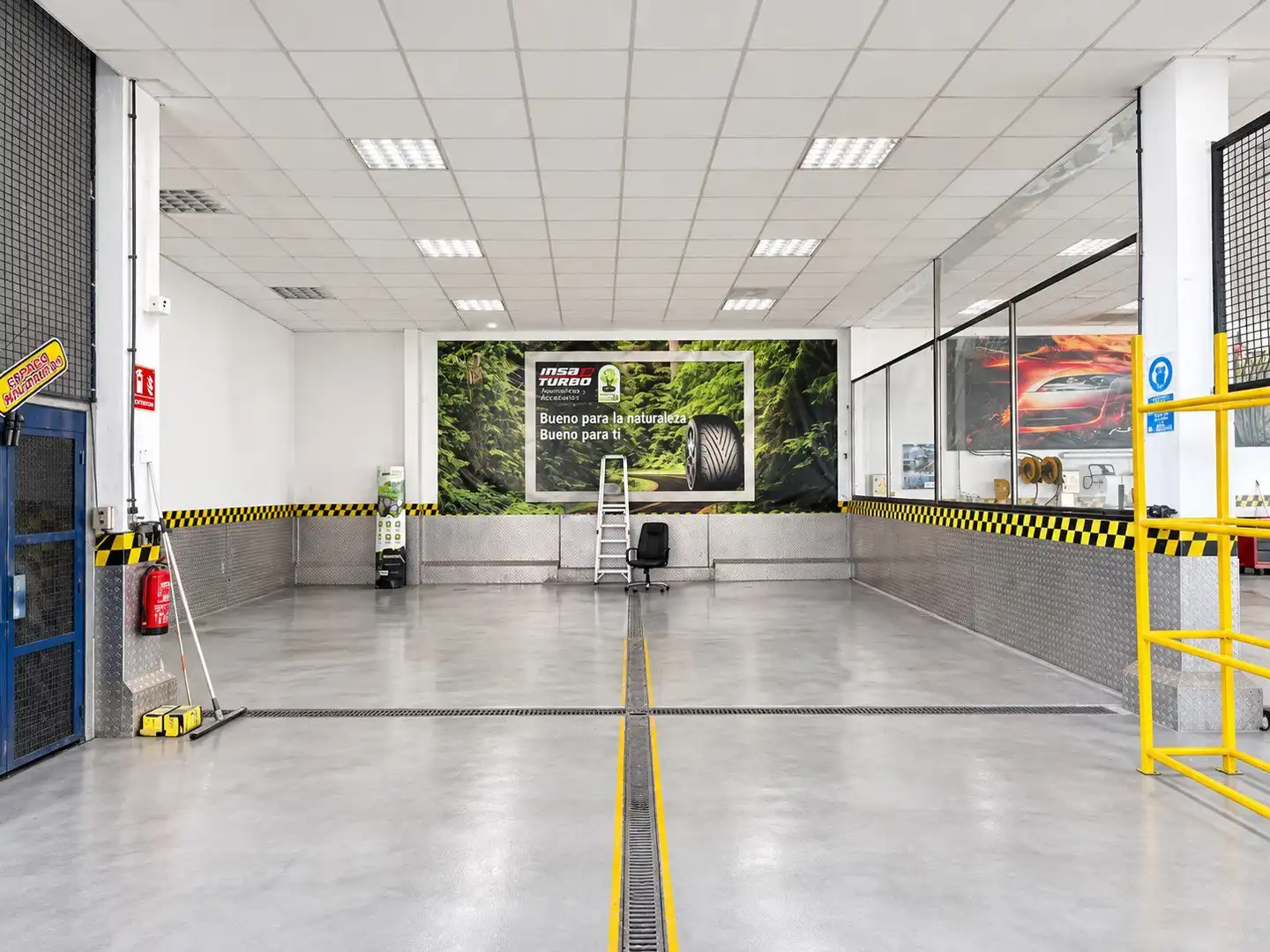 Nave industrial de alquiler en As Pontes de García Rodríguez 