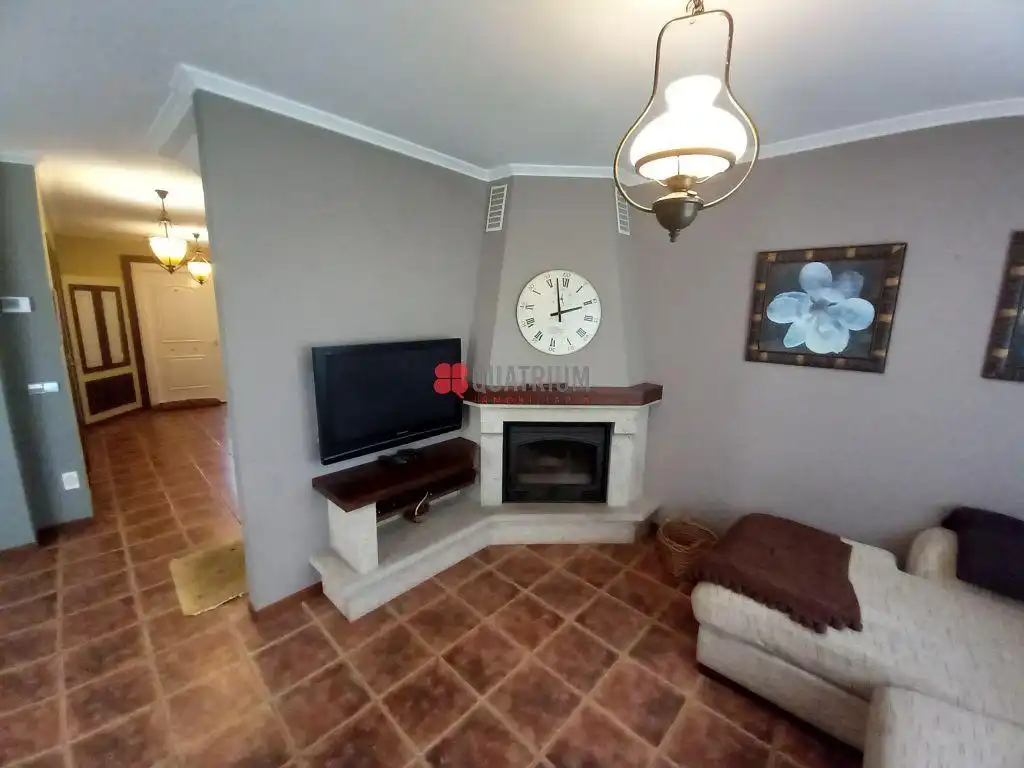 Sala de estar de Casa o chalet de alquiler en Santiago de Compostela  con Calefacción, Jardín privado y Trastero