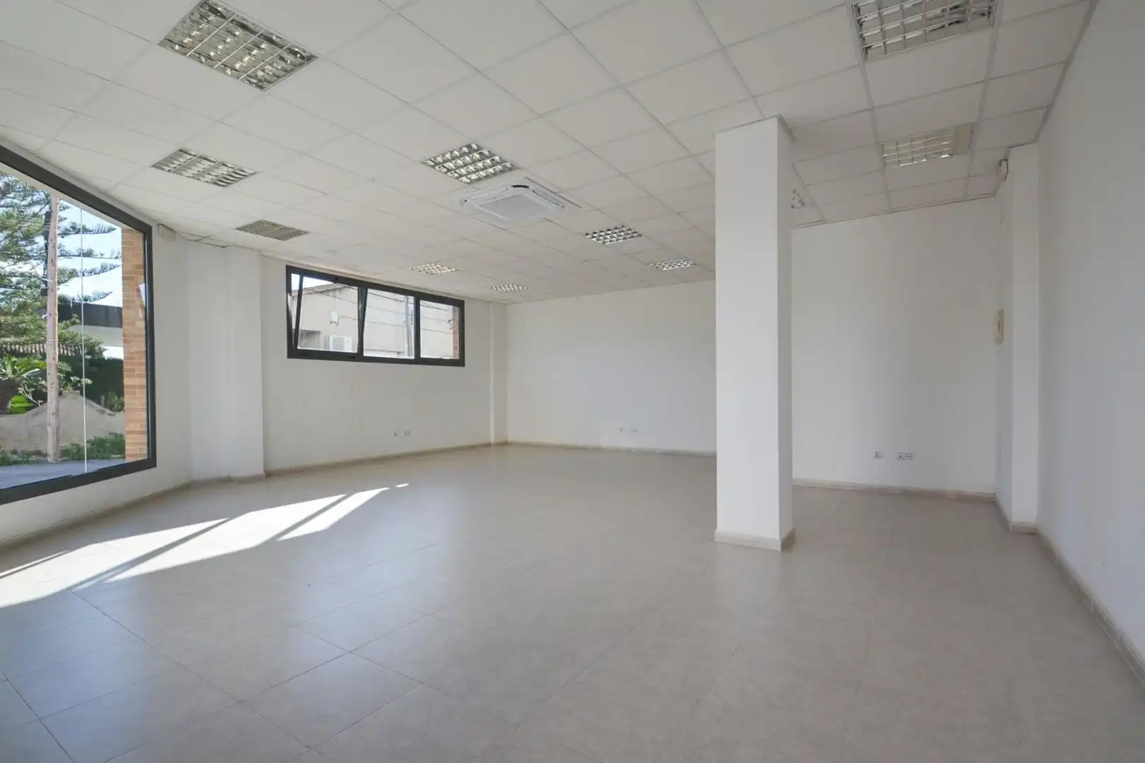 Business premises for sale in GOLES DE L'EBRE 332