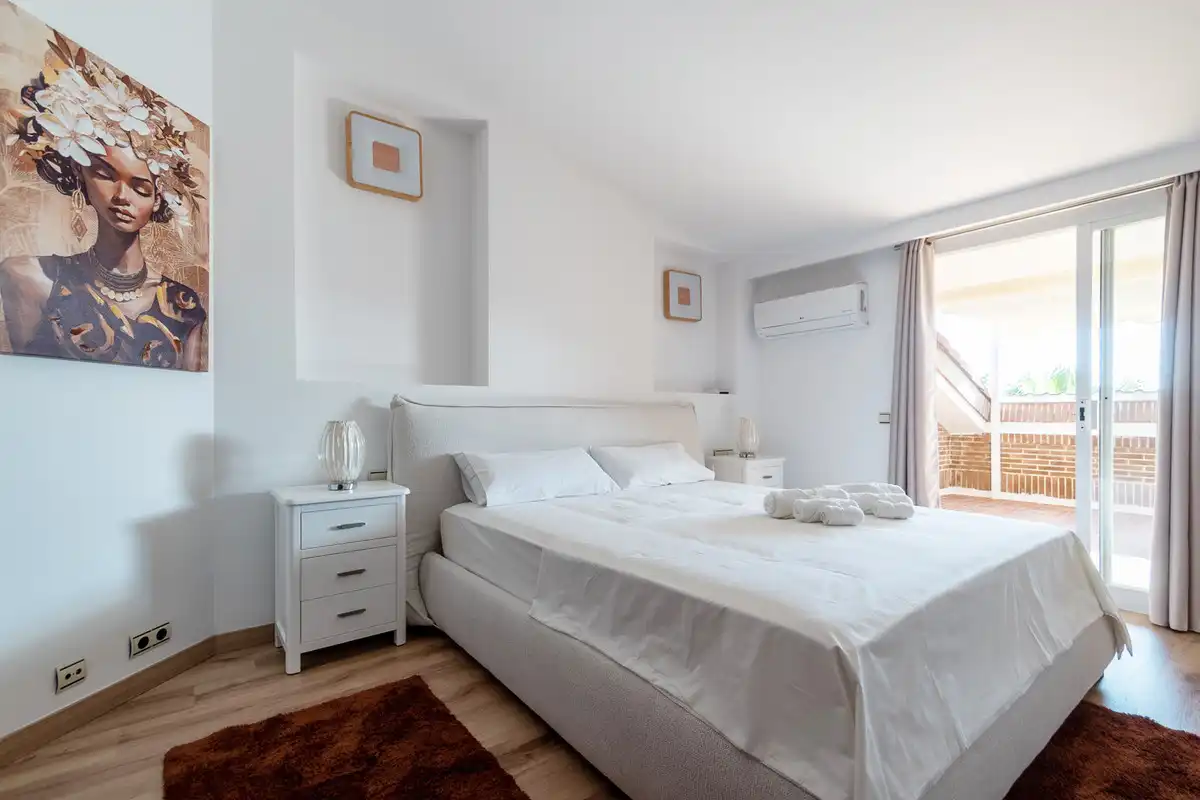 Bedroom of Houses for rent in Estepona  with Air Conditioner, Private garden and Terrace
