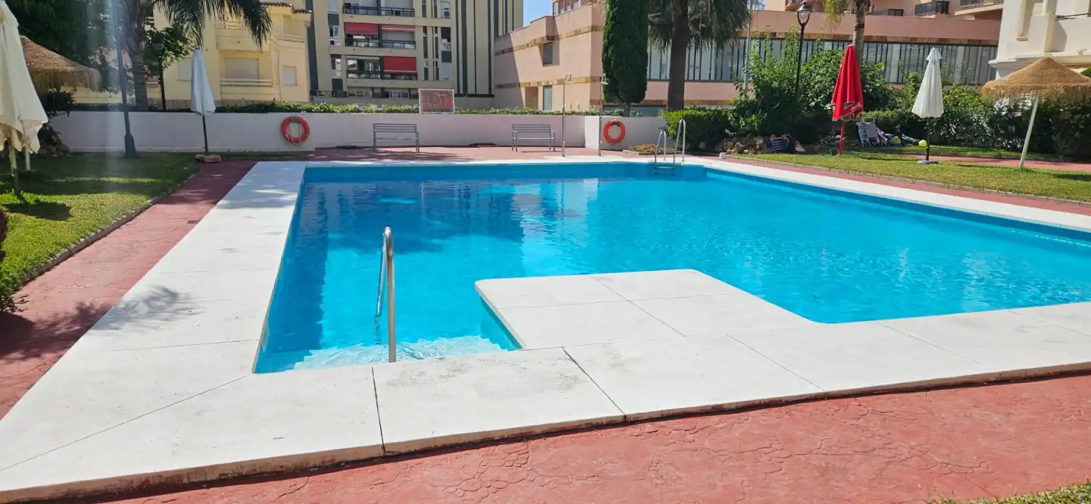 Piso con piscina en alquiler en Torremolinos - Calle Calle Nidos, imagen 4