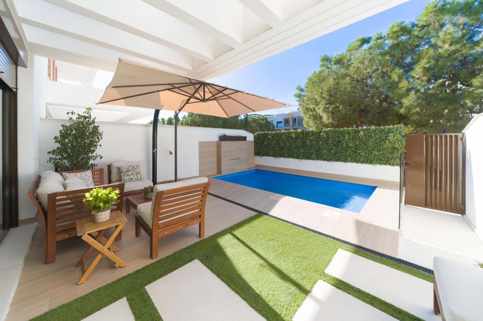 Swimming pool of Single-family semi-detached for sale in  Murcia Capital  with Air Conditioner, Heating and Private garden