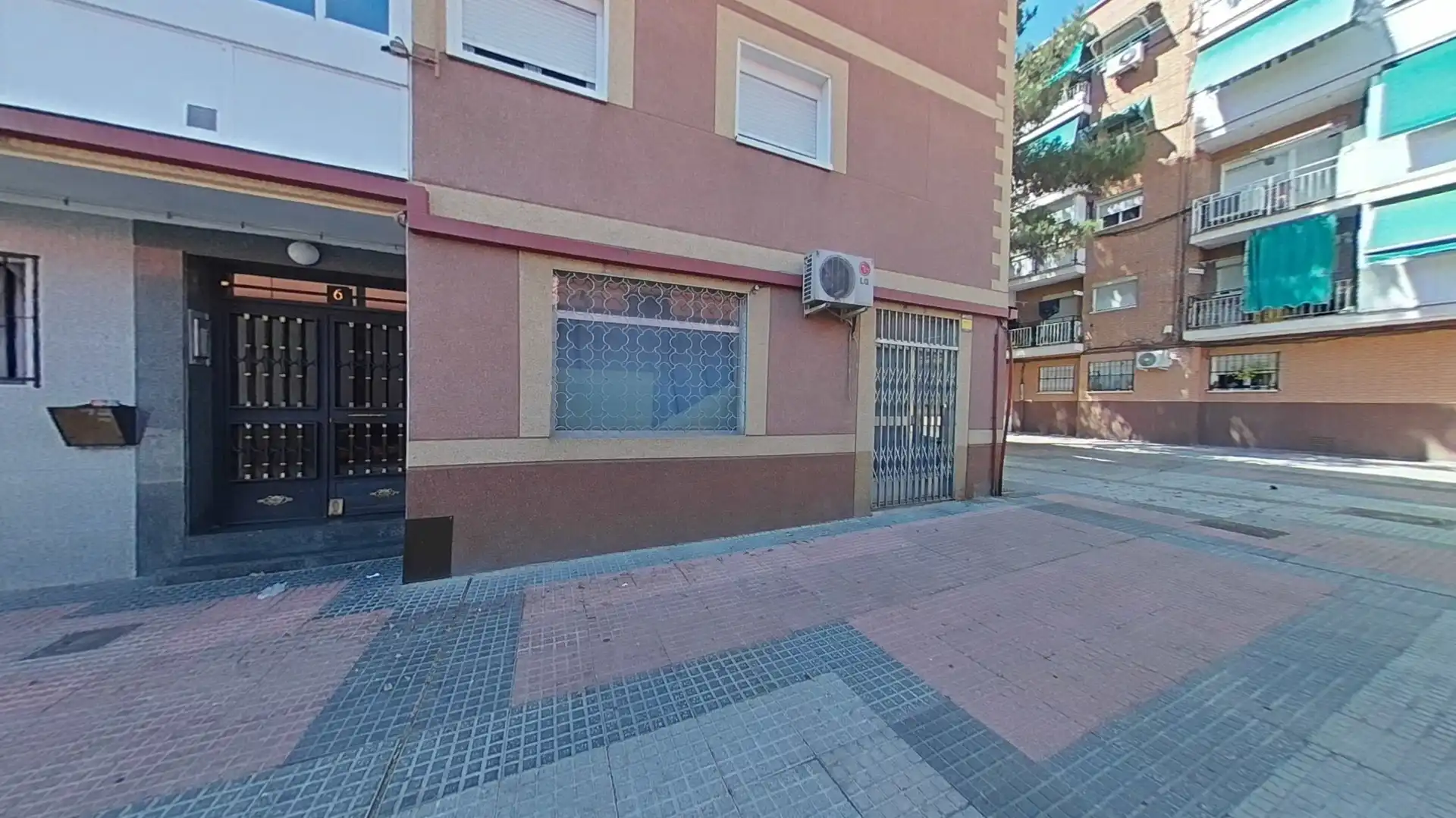 Vista exterior de Pis en venda en Leganés